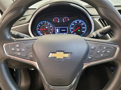 Used 2024 Chevrolet Malibu LT image 22