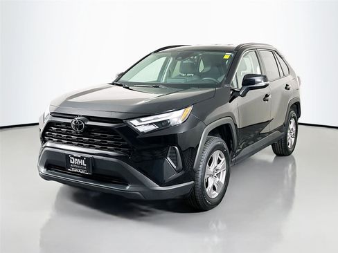 Certified 2025 Toyota RAV4 XLE image 4