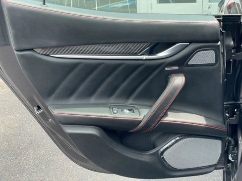 Used 2022 Maserati Ghibli Trofeo RWD image 48