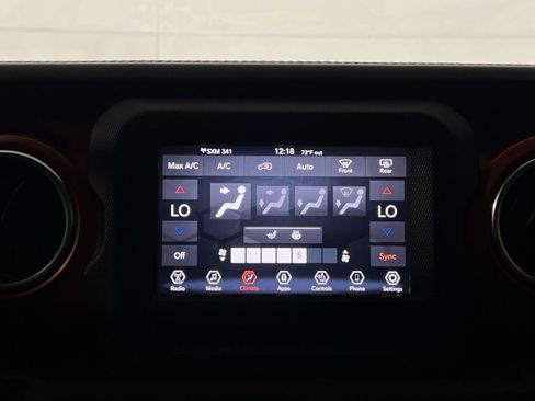 Used 2018 Jeep Wrangler Unlimited Rubicon AWD/4WD image 20