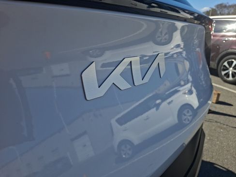 New 2026 Kia Sportage LX image 19