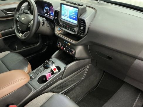 Used 2023 Ford Bronco Sport Outer Banks w/ Tech Package image 18