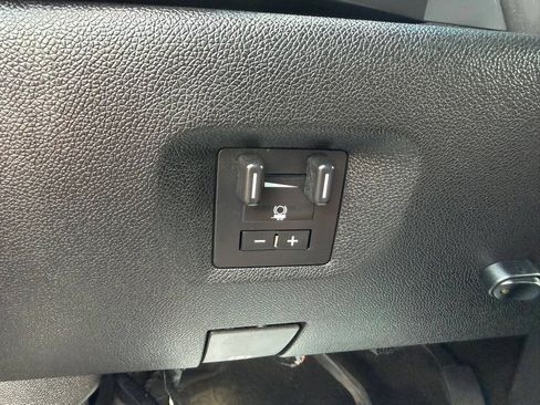 Used 2008 GMC Sierra 3500 SLE w/ Convenience Package AWD/4WD image 31