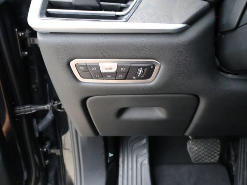 Used 2021 BMW X7 xDrive40i w/ Premium Package AWD/4WD image 30
