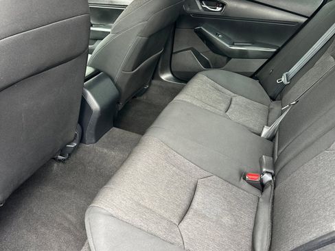 Used 2024 Honda Accord EX image 11