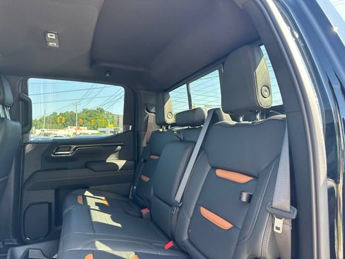 New 2026 GMC Sierra 1500 AT4 w/ AT4 Premium Package AWD/4WD image 31