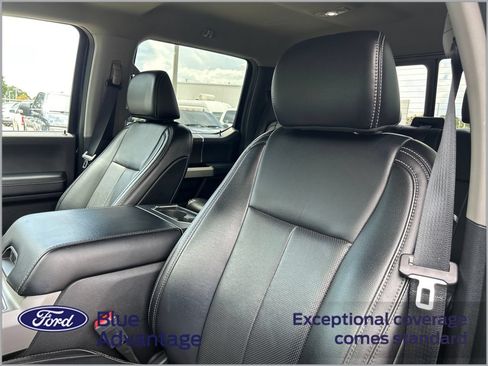 Used 2021 Ford F250 Lariat w/ Lariat Value Package AWD/4WD image 12