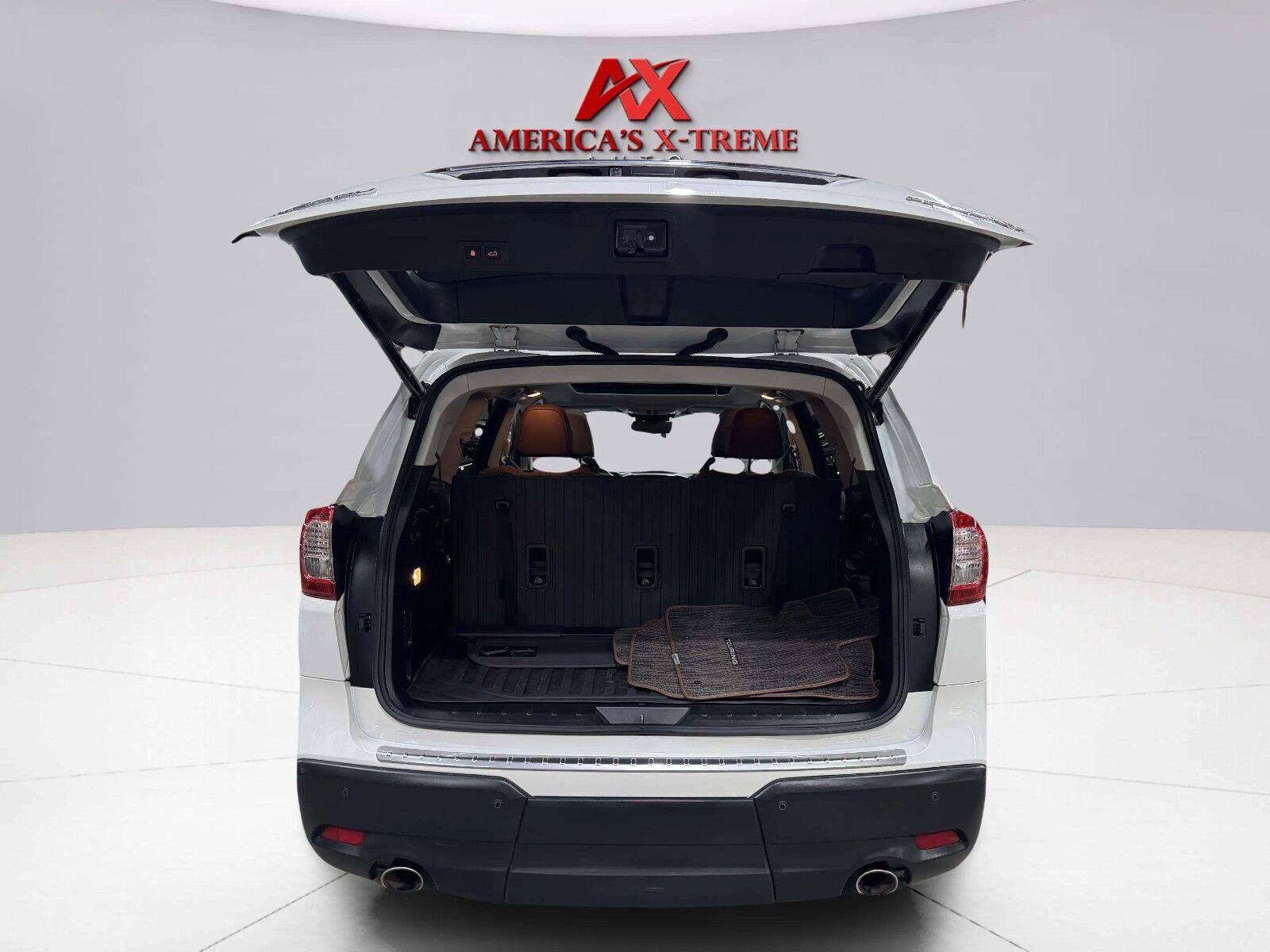 Used 2023 Subaru Ascent Touring AWD/4WD image 34