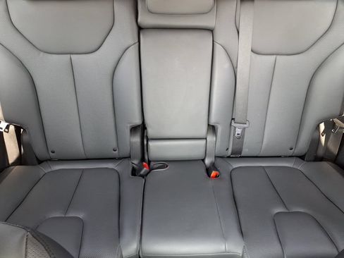 Used 2023 Hyundai Santa Fe SEL w/ Premium Package FWD image 18