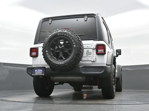 Used 2021 Jeep Wrangler Unlimited Sport AWD/4WD image 28