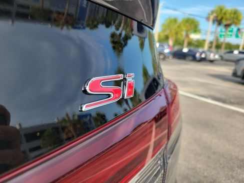 Certified 2026 Honda Civic Si image 11