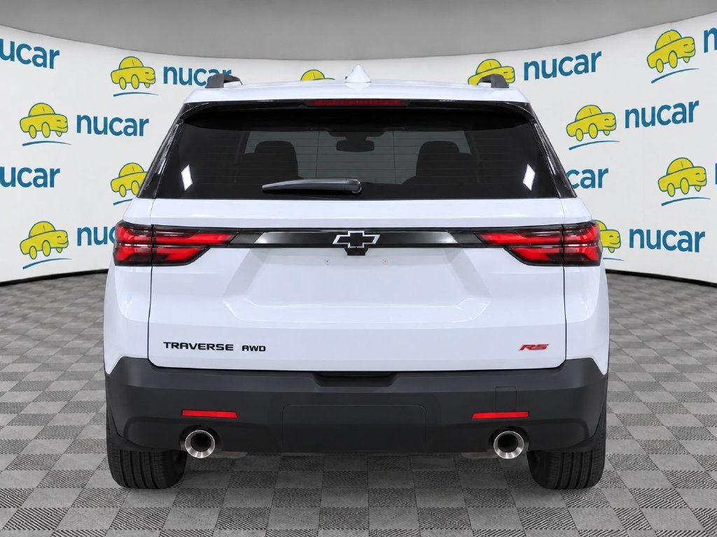 Used 2023 Chevrolet Traverse RS w/ LPO, Floor Liner Package AWD/4WD image 7