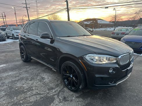 Used 2017 BMW X5 xDrive35i image 9