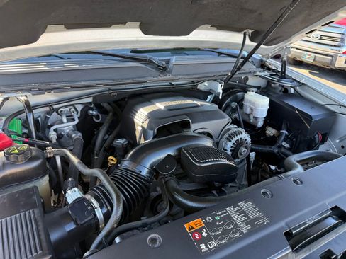 Used 2012 Chevrolet Avalanche LT w/ All-Star Edition image 37