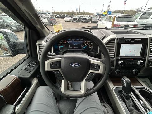 Used 2016 Ford F150 Lariat w/ Equipment Group 502A Luxury image 33