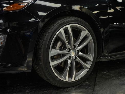 Used 2022 Chevrolet Malibu LT image 4