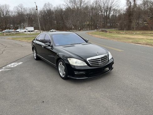 Used 2007 Mercedes-Benz S 550 4MATIC image 1