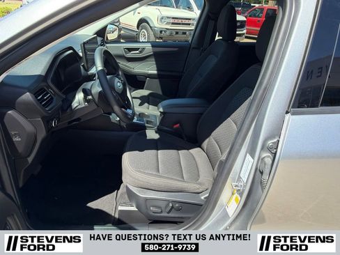 Used 2024 Ford Escape Active w/ Tech Pack #1 FWD image 11