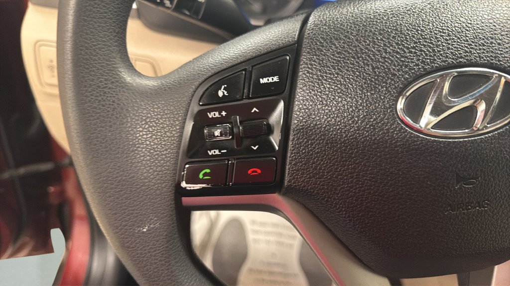 Used 2018 Hyundai Tucson SEL FWD image 18