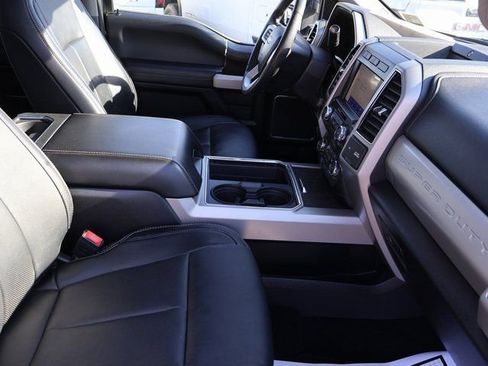 Used 2020 Ford F250 Lariat w/ Lariat Ultimate Package AWD/4WD image 24