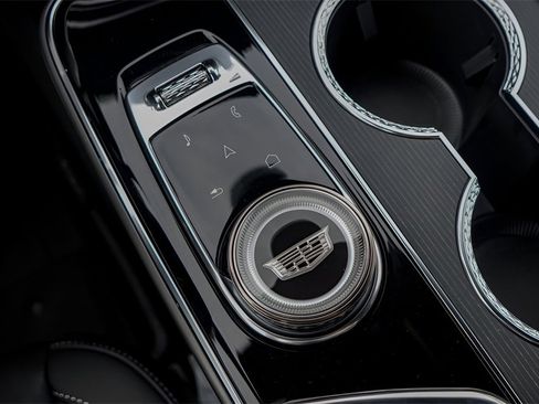 New 2026 Cadillac Lyriq Premium Luxury image 14