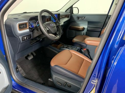 Used 2023 Ford Maverick Lariat w/ Lariat Luxury Package image 29