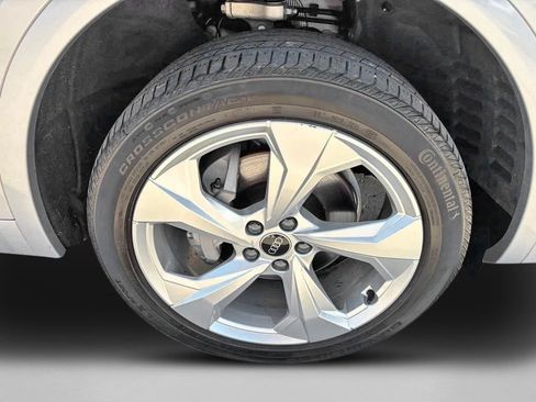 Used 2024 Audi Q5 2.0T Premium Plus AWD/4WD image 12