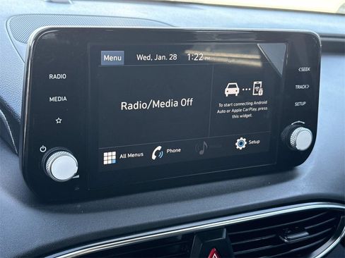 Used 2023 Hyundai Santa Fe SE image 18