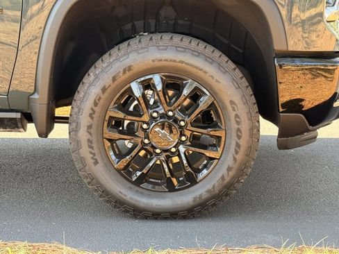 New 2026 Chevrolet Silverado 2500 LTZ w/ LTZ Plus Package image 12