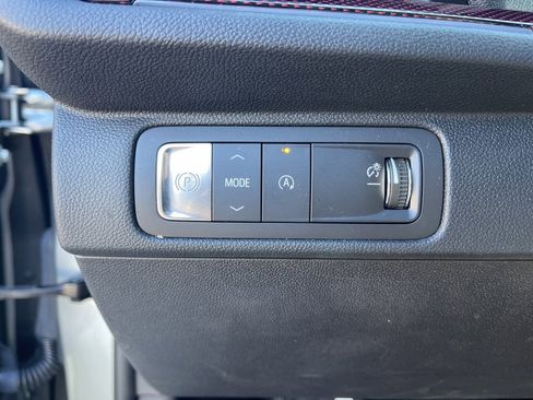 Certified 2024 Chevrolet Traverse RS w/ LPO, Floor Liner Package image 23