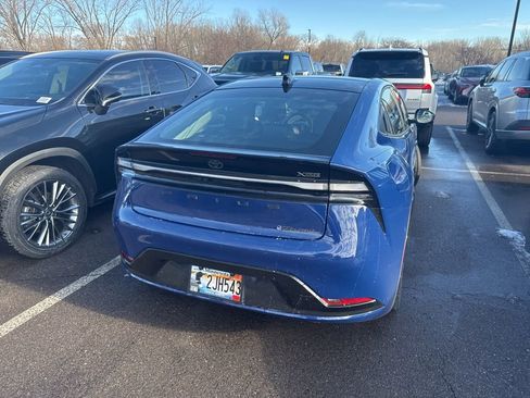 Used 2024 Toyota Prius Prime Premium w/ Advanced Technology Package image 10