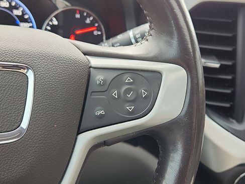 Used 2021 GMC Acadia SLT w/ Technology Package image 18