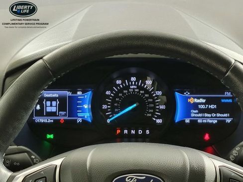 Used 2022 Ford Edge Titanium AWD/4WD image 29