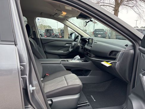 New 2026 Nissan Rogue SV w/ Cold Weather Package image 18