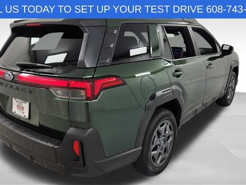 Used 2026 Subaru Outback Premium AWD/4WD image 3