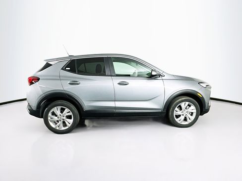 Used 2025 Buick Encore GX Preferred AWD/4WD image 10