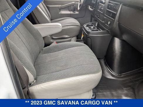 Certified 2023 GMC Savana 2500 w/ Driver Convenience Package image 28