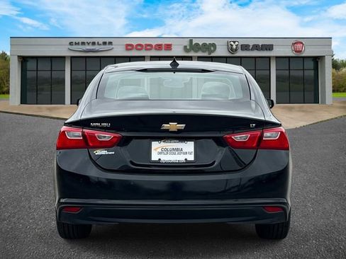 Used 2024 Chevrolet Malibu LT image 3