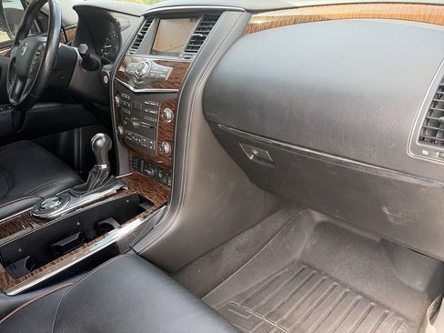 Used 2020 Nissan Armada SL w/ Premium Package RWD image 36
