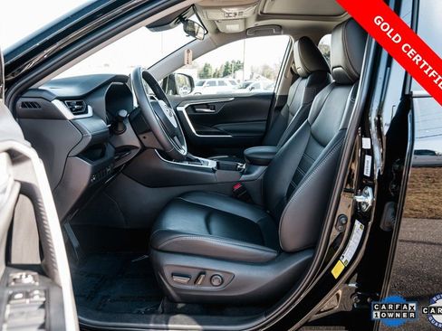 Certified 2025 Toyota RAV4 XLE Premium image 25