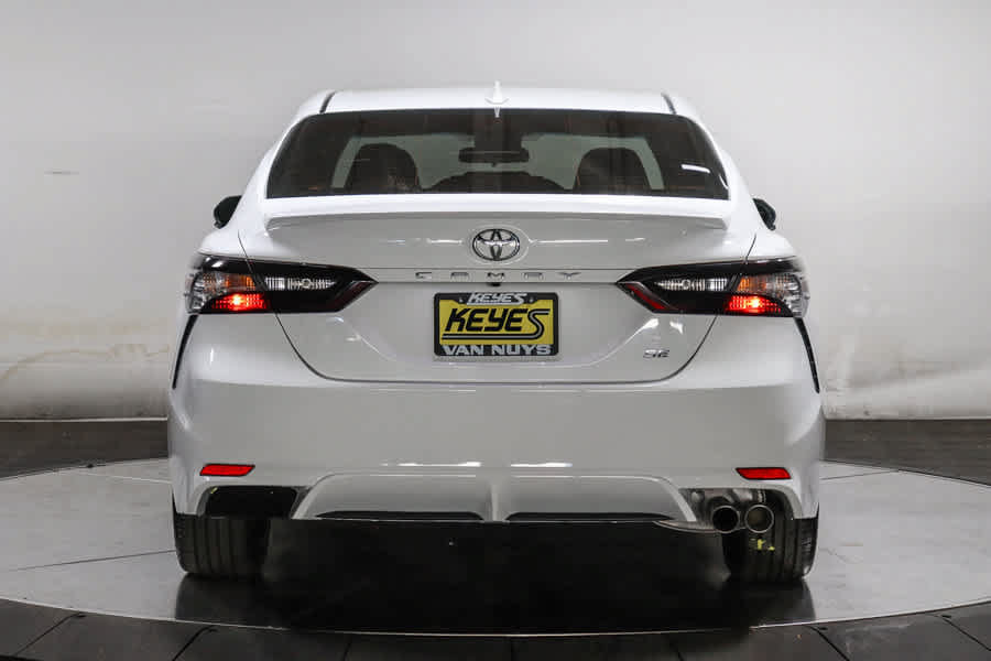 Certified 2024 Toyota Camry SE FWD image 6