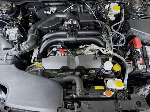 Used 2016 Subaru Outback 2.5i Premium image 27