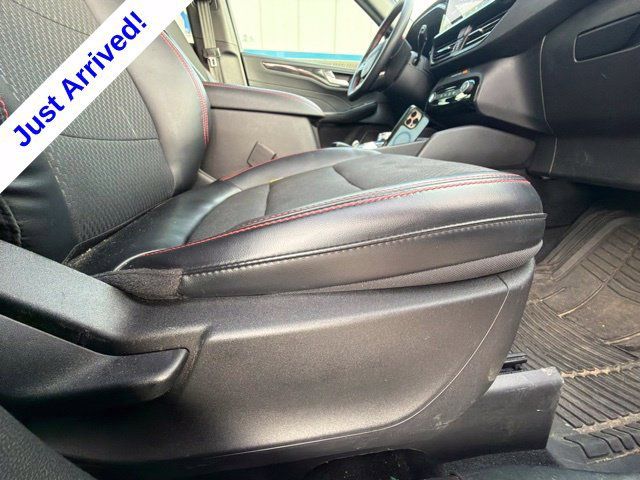 Used 2023 Ford Escape ST-Line w/ Tech Pack #1 AWD/4WD image 26
