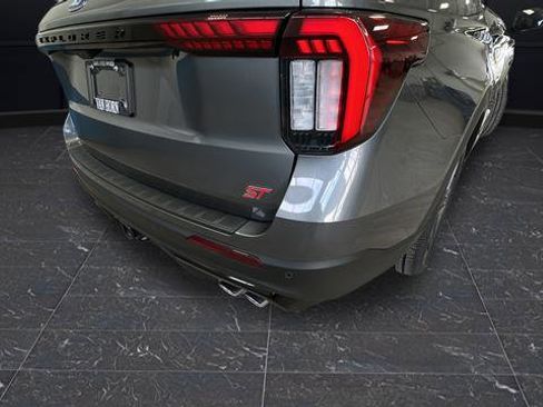 New 2026 Ford Explorer ST w/ Sun And Sound Package image 40