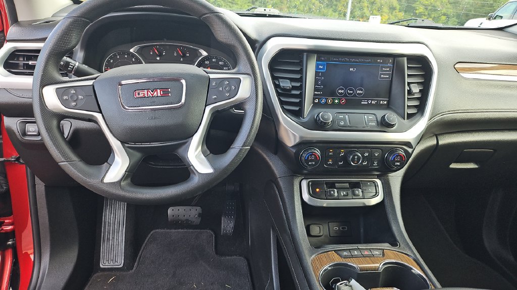 Used 2021 GMC Acadia SLE FWD image 7