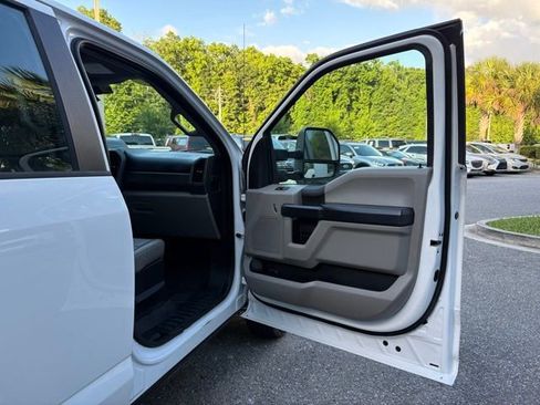 Used 2020 Ford F250 XL w/ Power Equipment Group RWD image 31