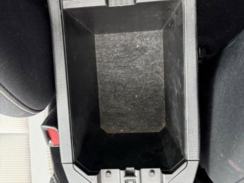 Used 2018 Toyota RAV4 XLE image 27