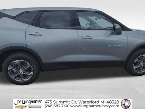Certified 2024 Chevrolet Blazer LT FWD image 9