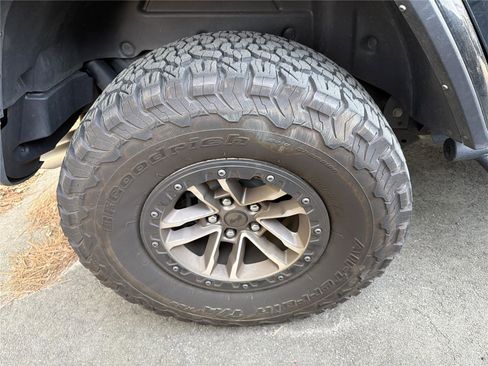 Used 2024 Jeep Wrangler Unlimited Rubicon 392 image 16