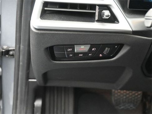 New 2025 BMW 330i xDrive Sedan image 21